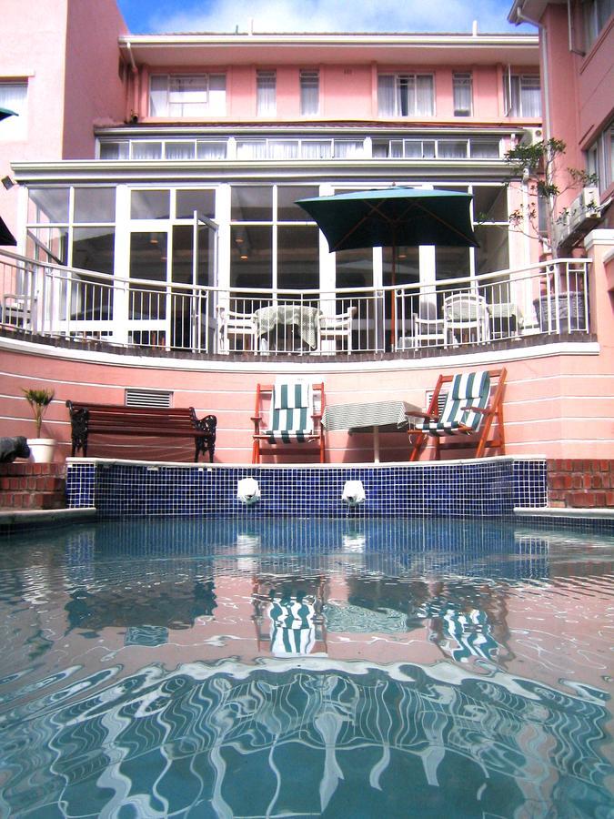 Lady Hamilton Hotel 3*
